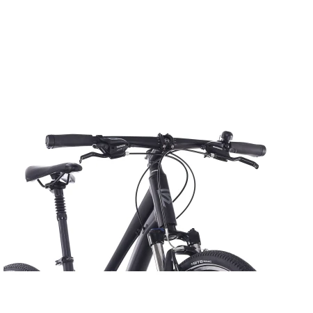042068-05-crop.webp